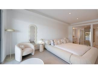 Satılık Ev Bodrum&rsquo;da L&uuml;ks Villa &ndash; Deniz ve Dağ Manzaralı