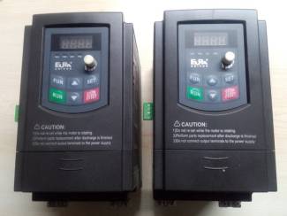 SATILIK S&Uuml;R&Uuml;C&Uuml; 3 KW İNVERTER HIZ KONTROL CİHAZI