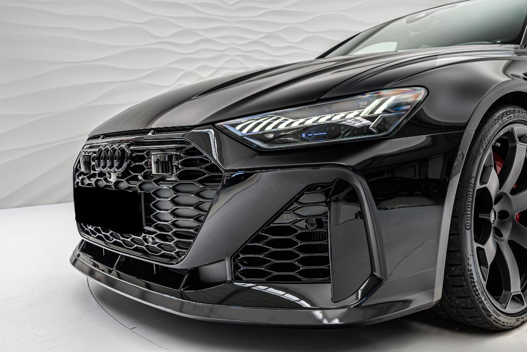 Audi Satılık 2025 Audi RS6 Avant – Güç, Konfor ve Teknolojinin Z